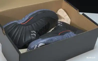 AIR 12 DC1062-006 UTILITY JORDAN BLACK 0706